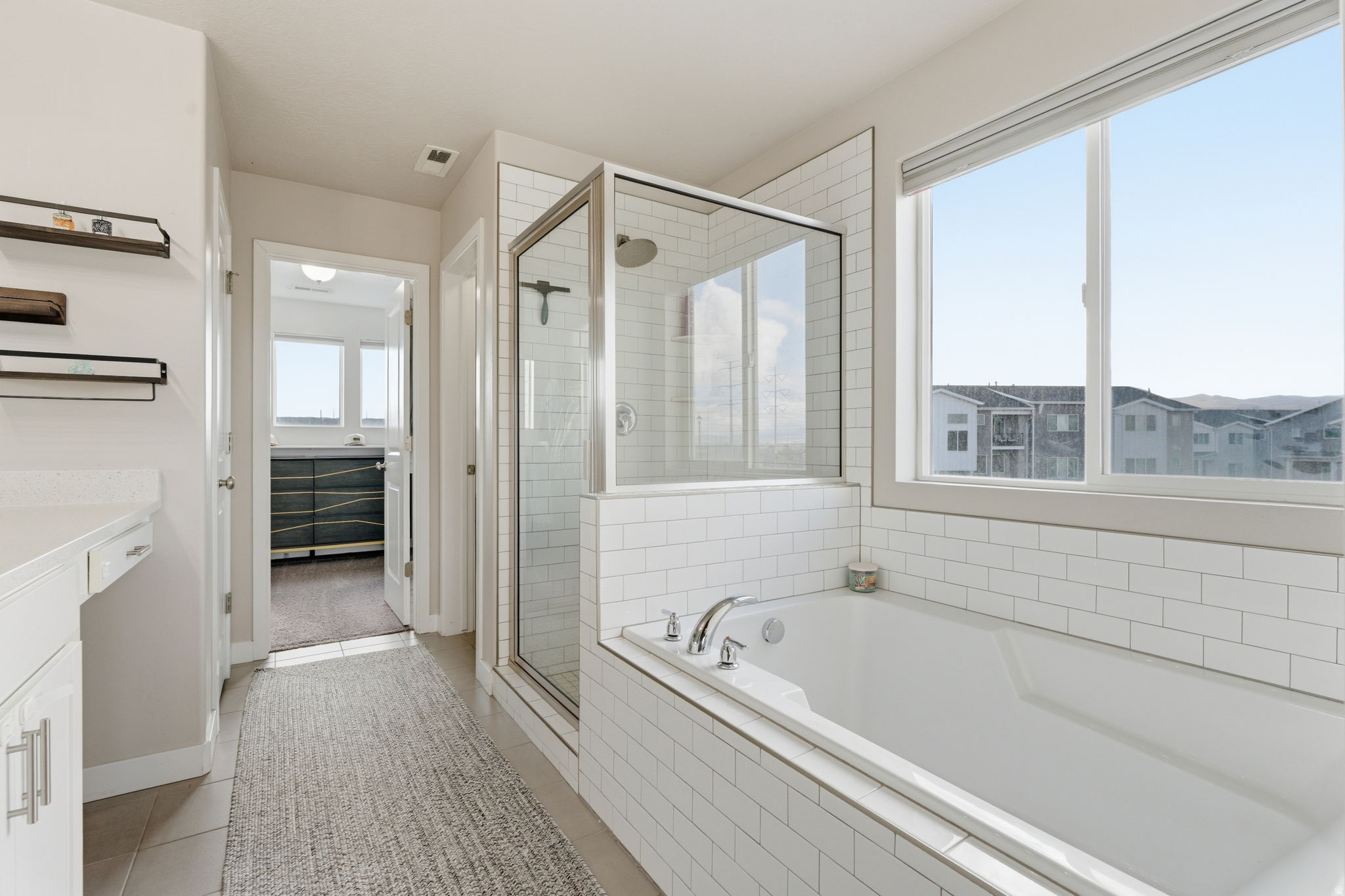 DAY RANCH ESTATES - Residential