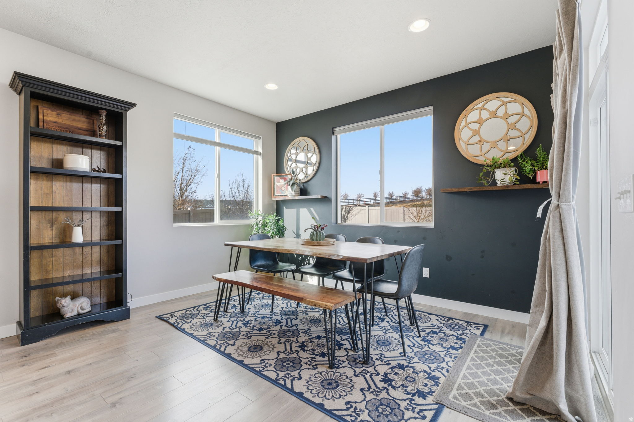 DAY RANCH ESTATES - Residential