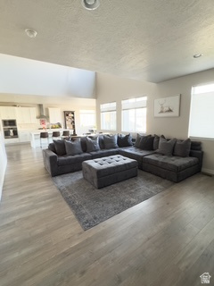 DAY RANCH ESTATES - Residential