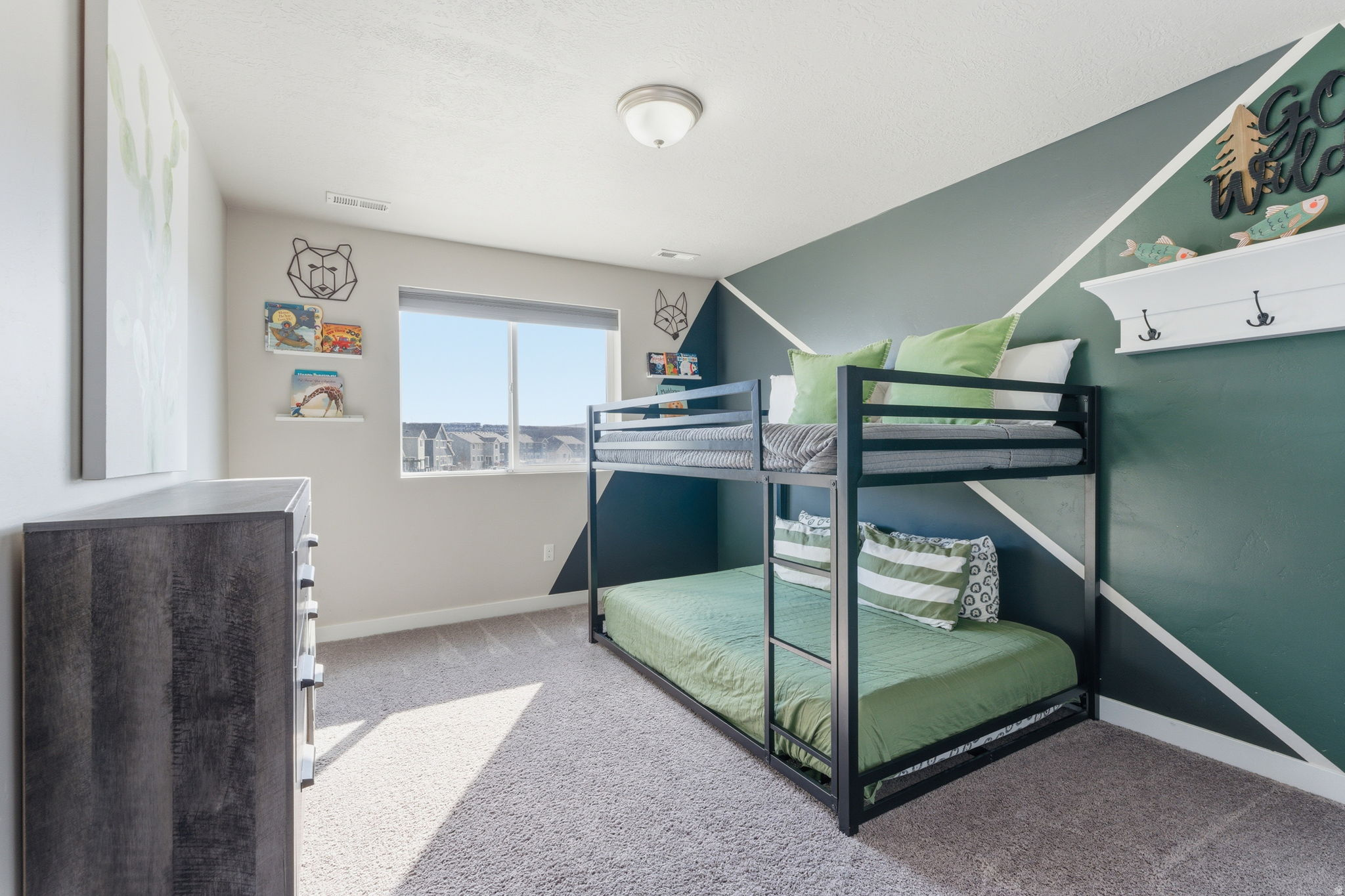 DAY RANCH ESTATES - Residential