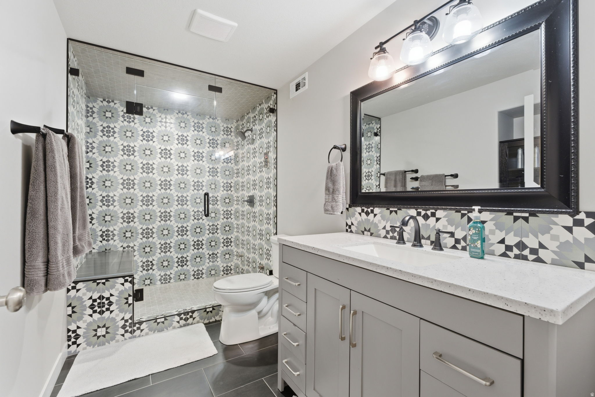 DAY RANCH ESTATES - Residential