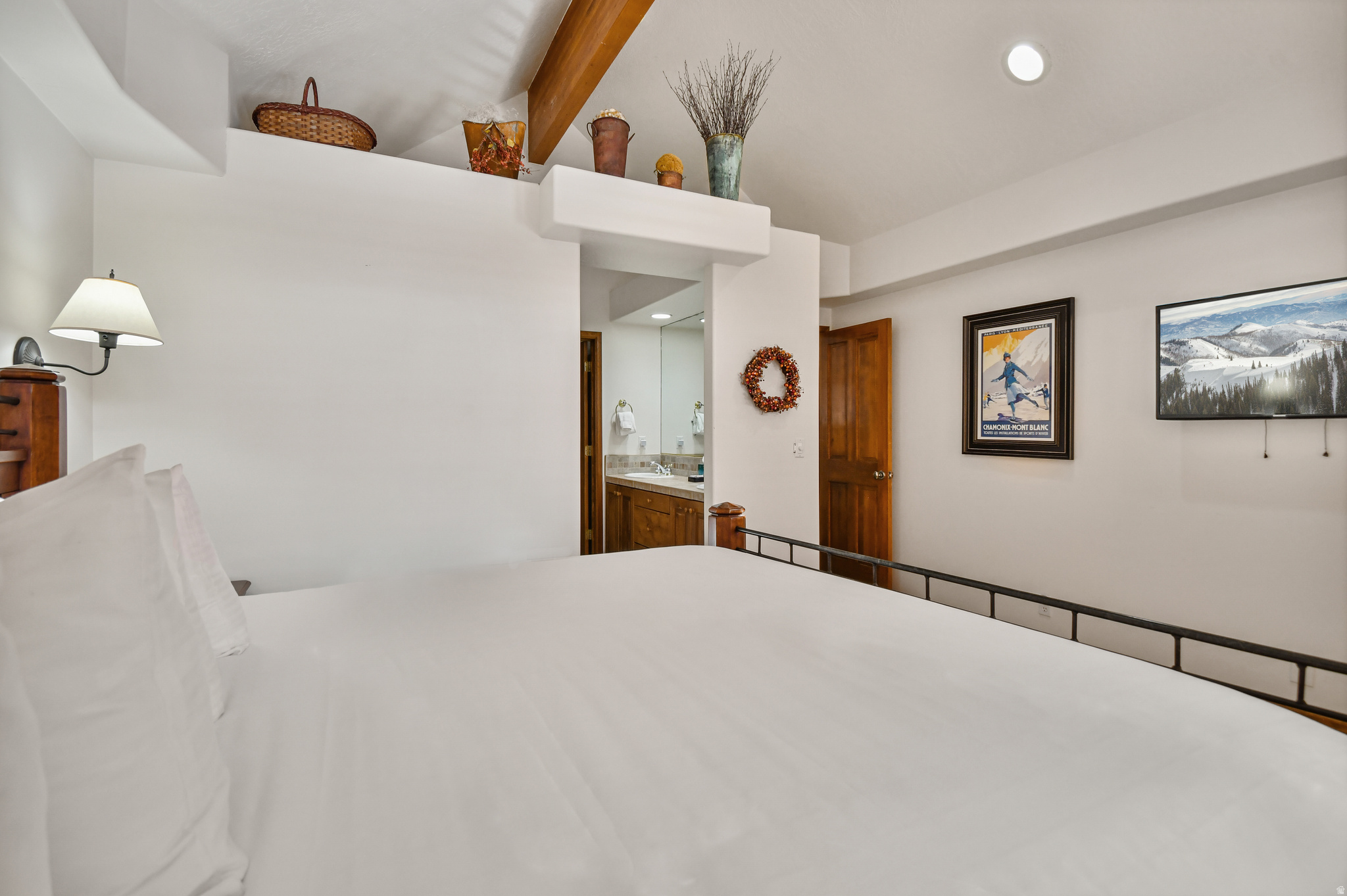 DEER LAKE VILLAGE - Residential