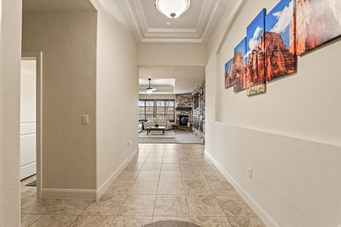 Tiny photo for 870 N CATALPA DR, Washington, UT 84780 (MLS # 2137232)