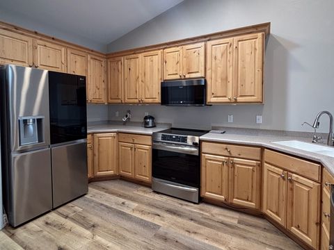 Tiny photo for 928 W 20 N, Orem, UT 84057 (MLS # 2156891)