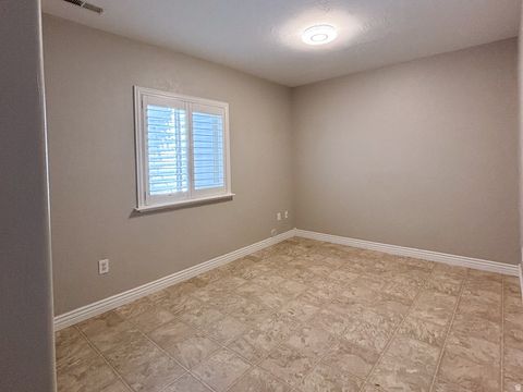 Tiny photo for 928 W 20 N, Orem, UT 84057 (MLS # 2156891)