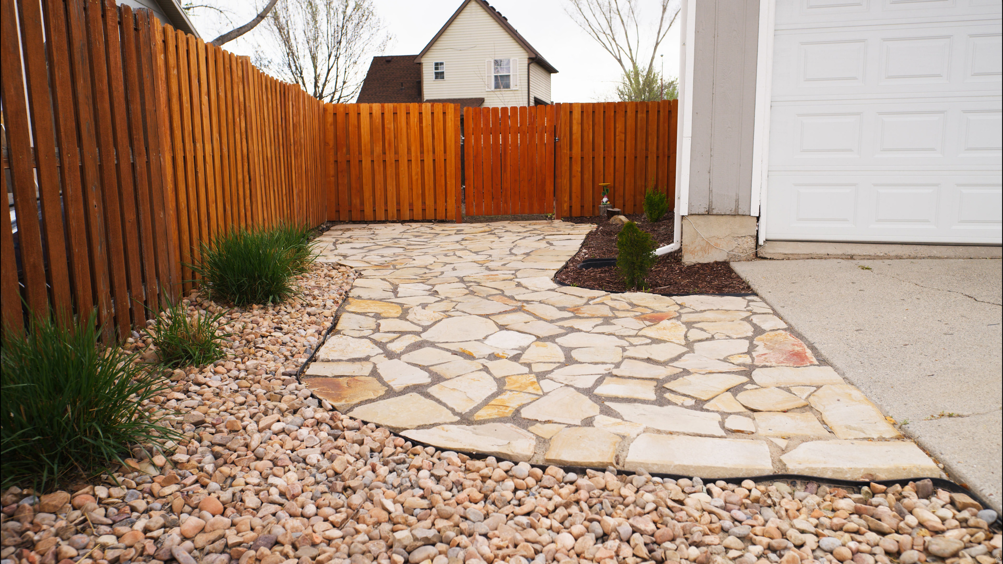 LAKEWOOD - Residential