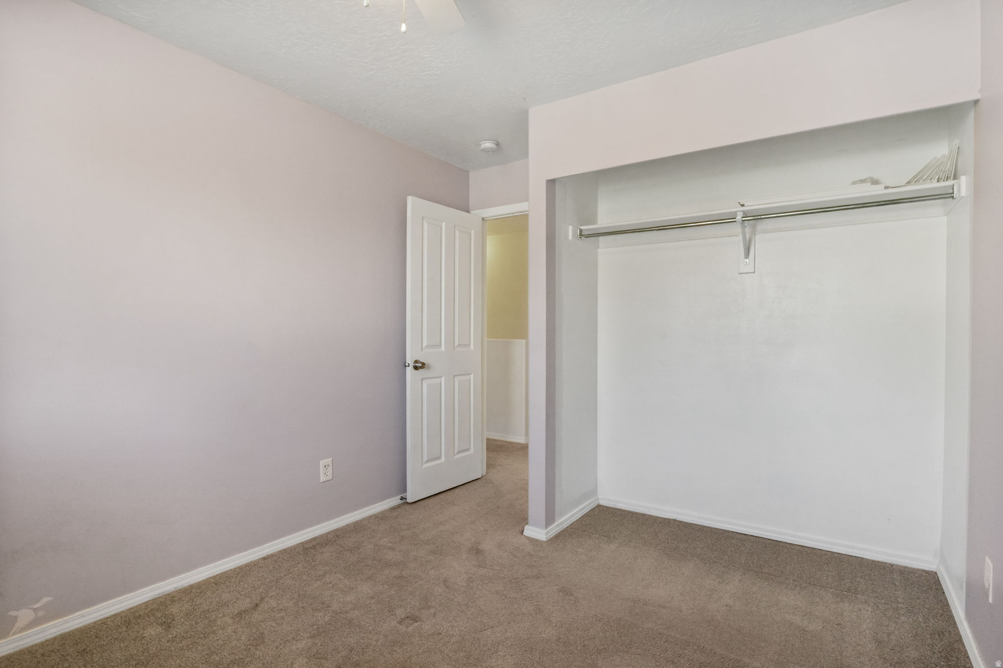 COUNTRY CROSSING - Residential