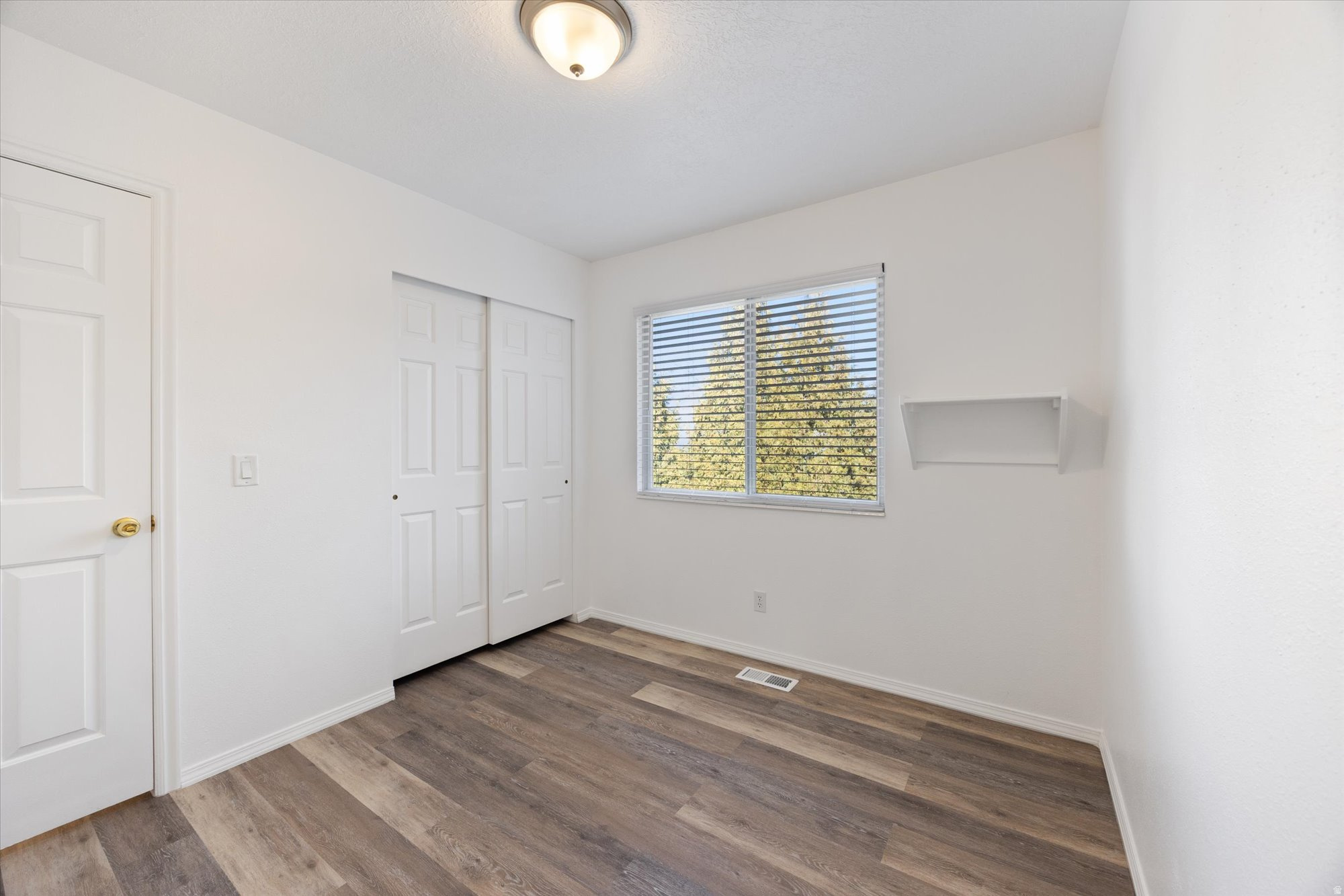 OQUIRRH SHADOWS - Residential