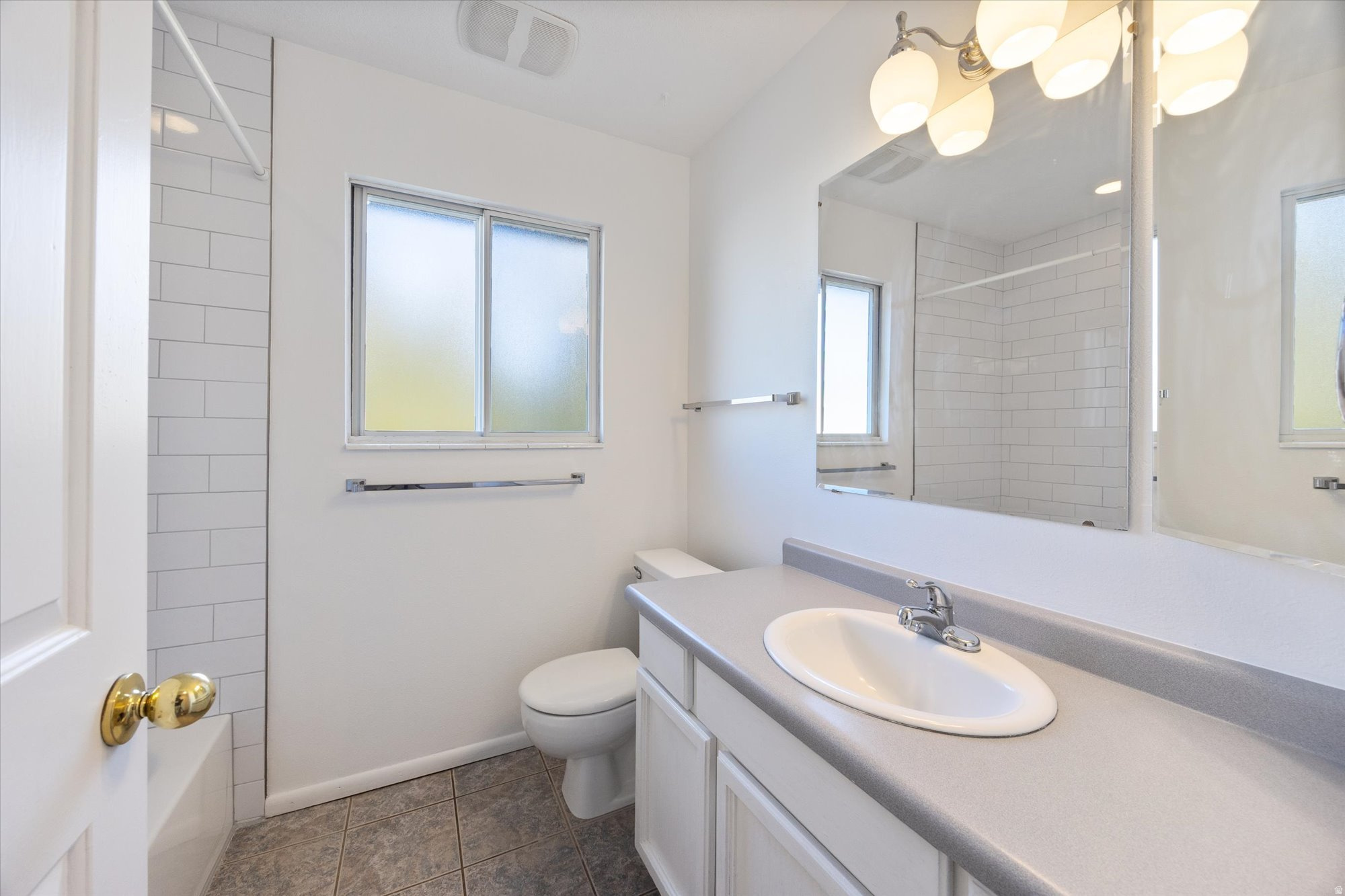 OQUIRRH SHADOWS - Residential