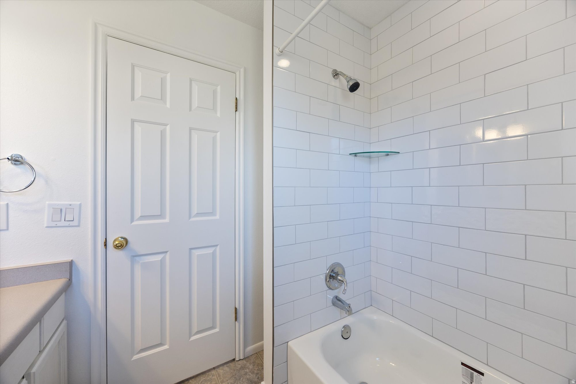 OQUIRRH SHADOWS - Residential