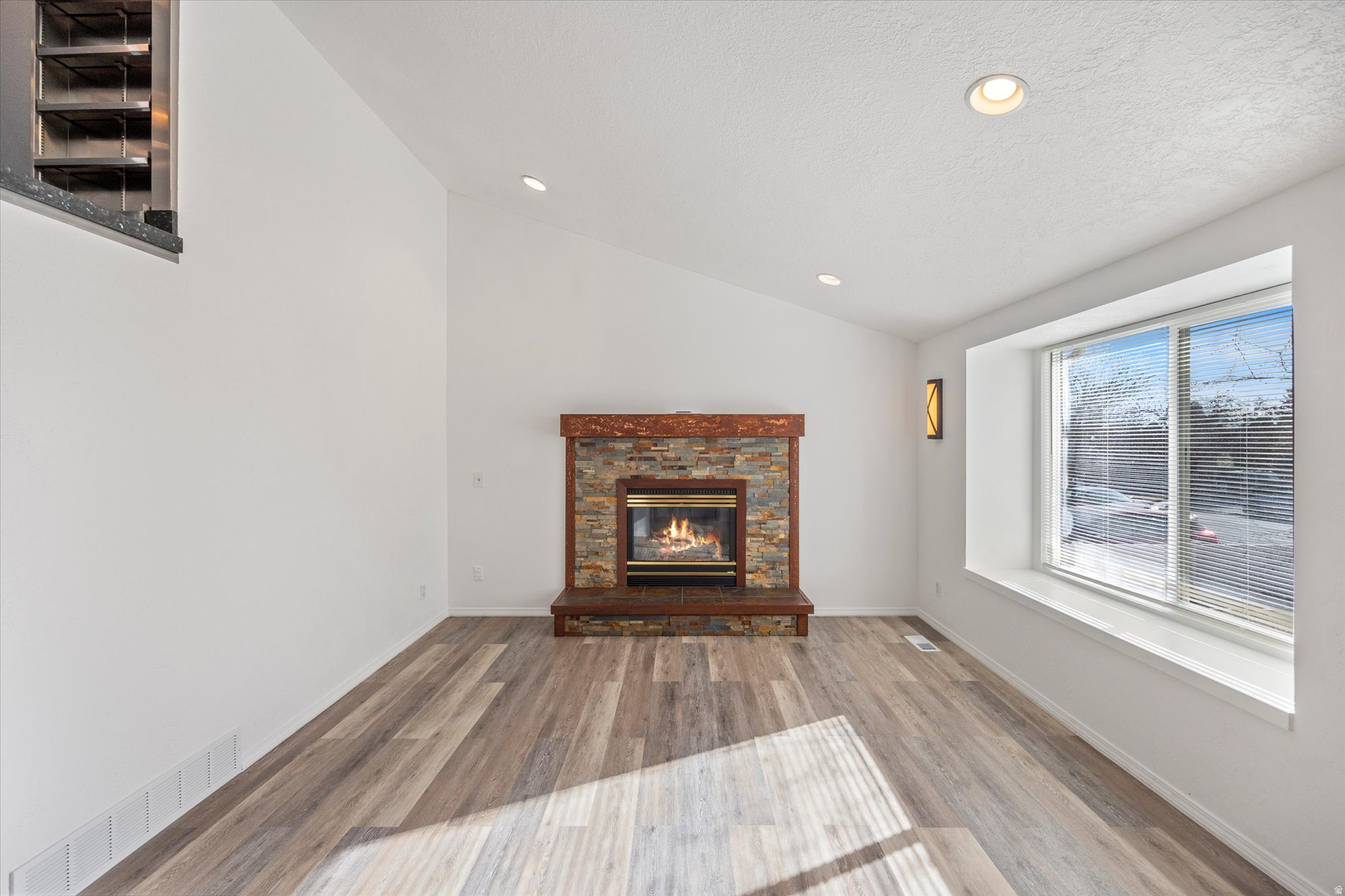 OQUIRRH SHADOWS - Residential