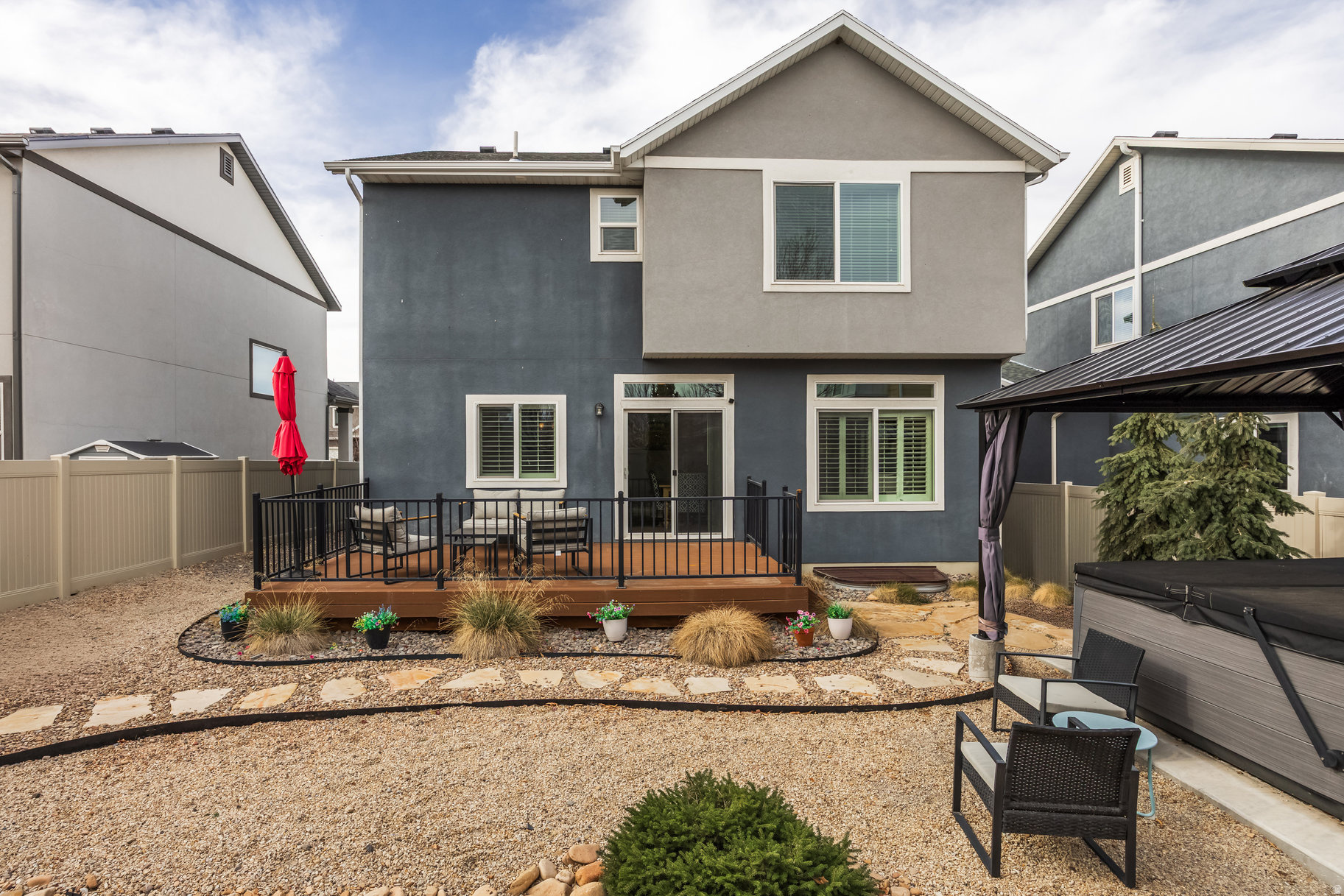 VALLEY STATION - Residential