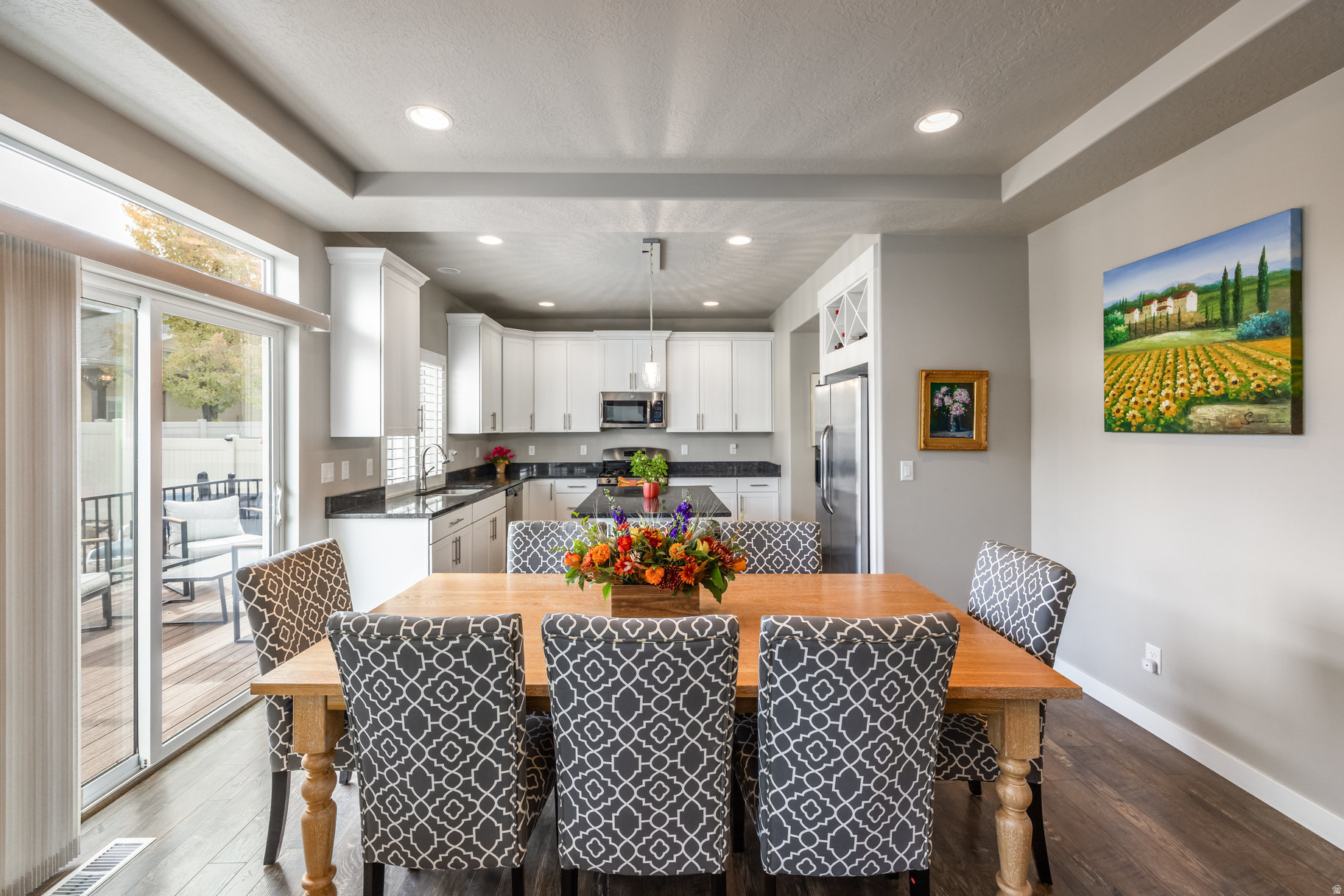 VALLEY STATION - Residential