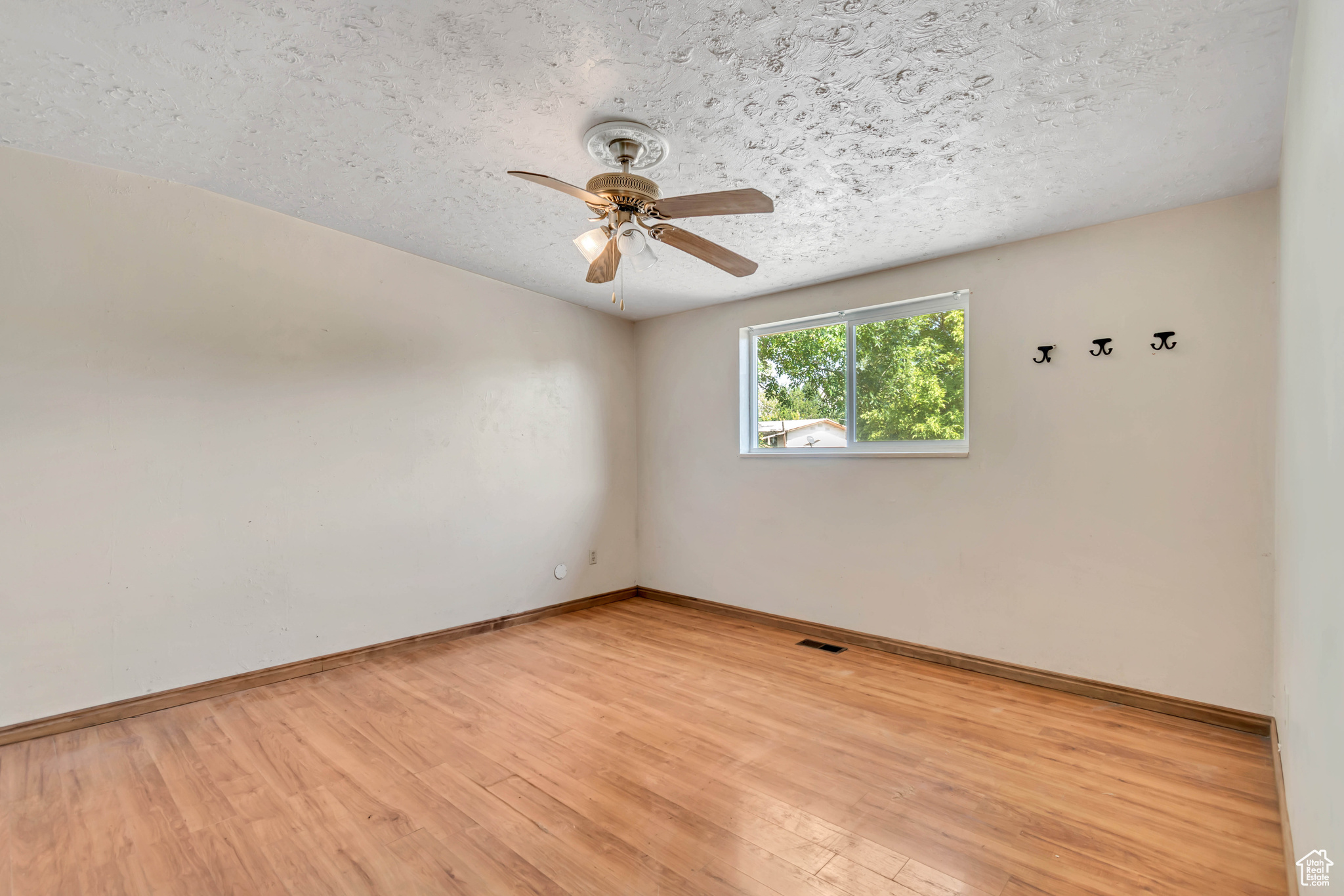 WESTERN - Residential