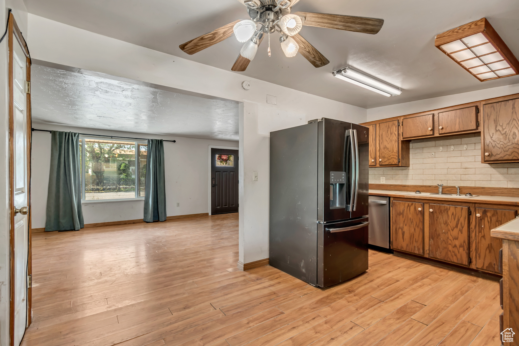 WESTERN - Residential