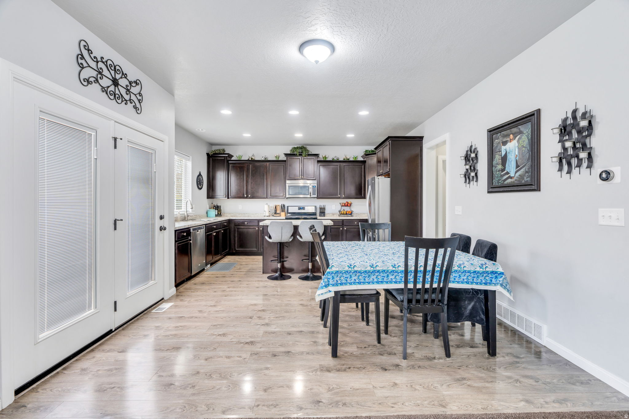 SILVERLAKE - Residential