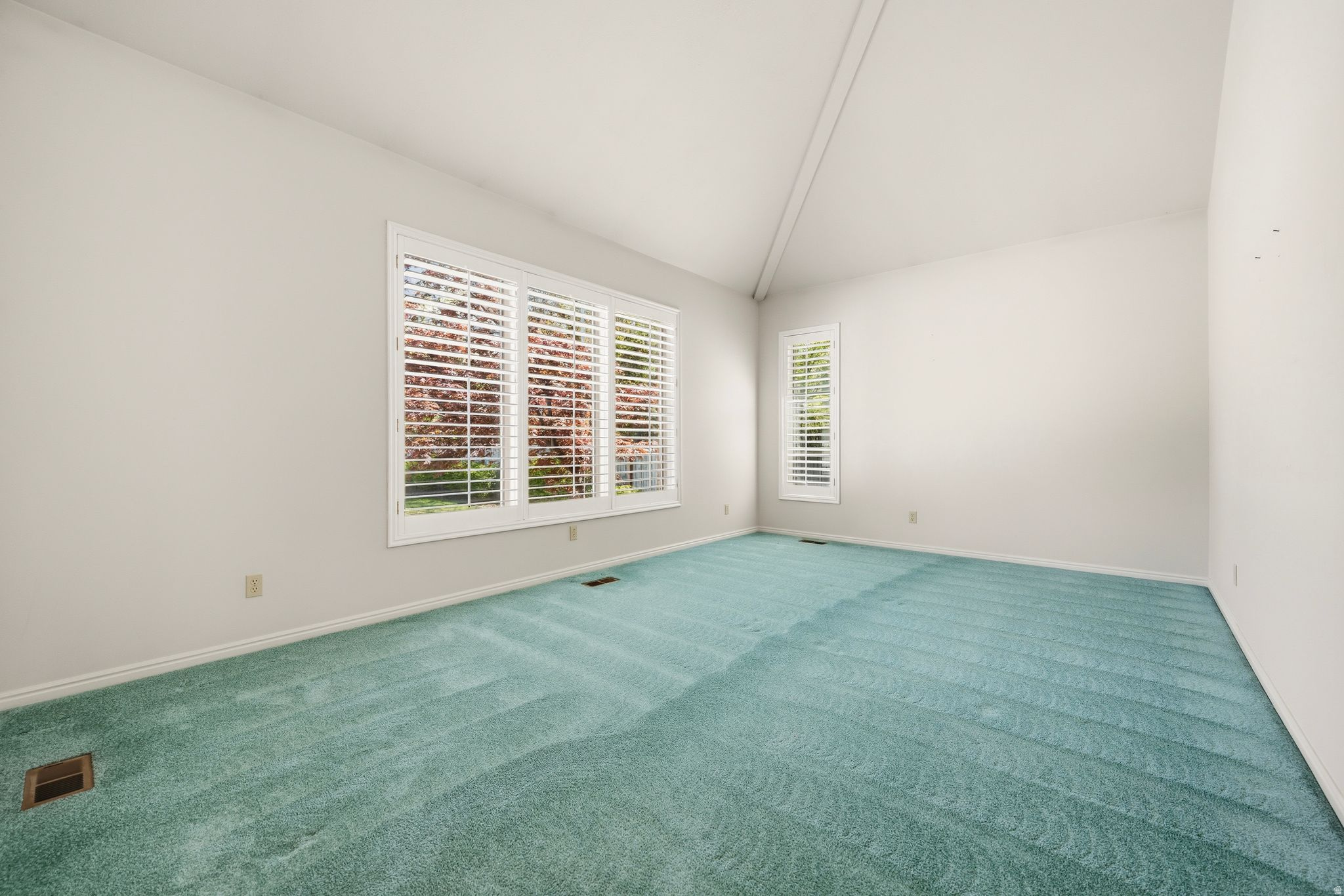 WILLOW CREEK - Residential