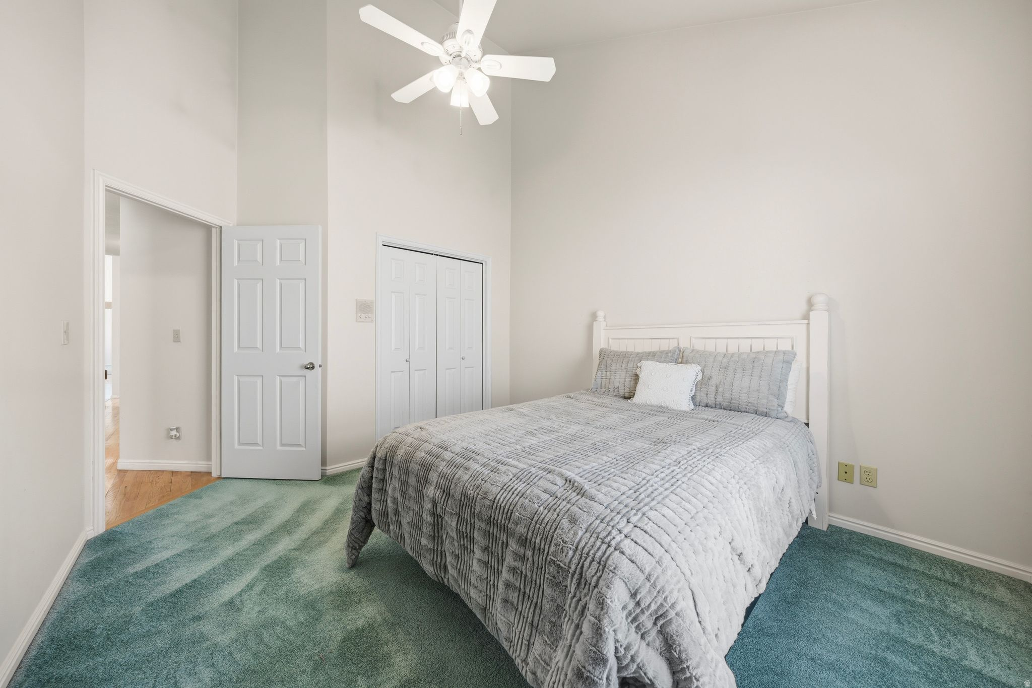 WILLOW CREEK - Residential