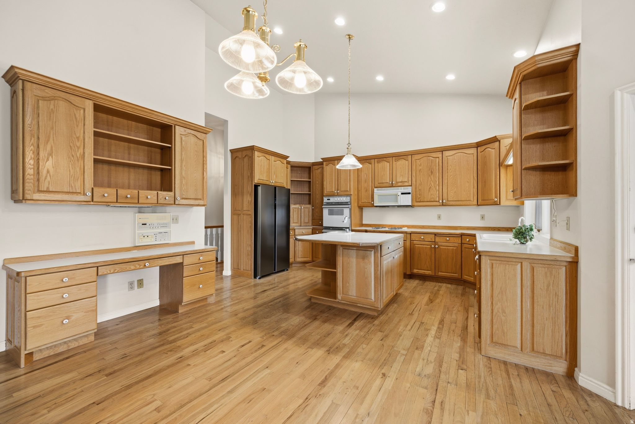 WILLOW CREEK - Residential