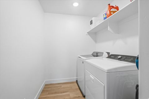 Tiny photo for 531 E 600 S, Hyrum, UT 84319 (MLS # 2173436)