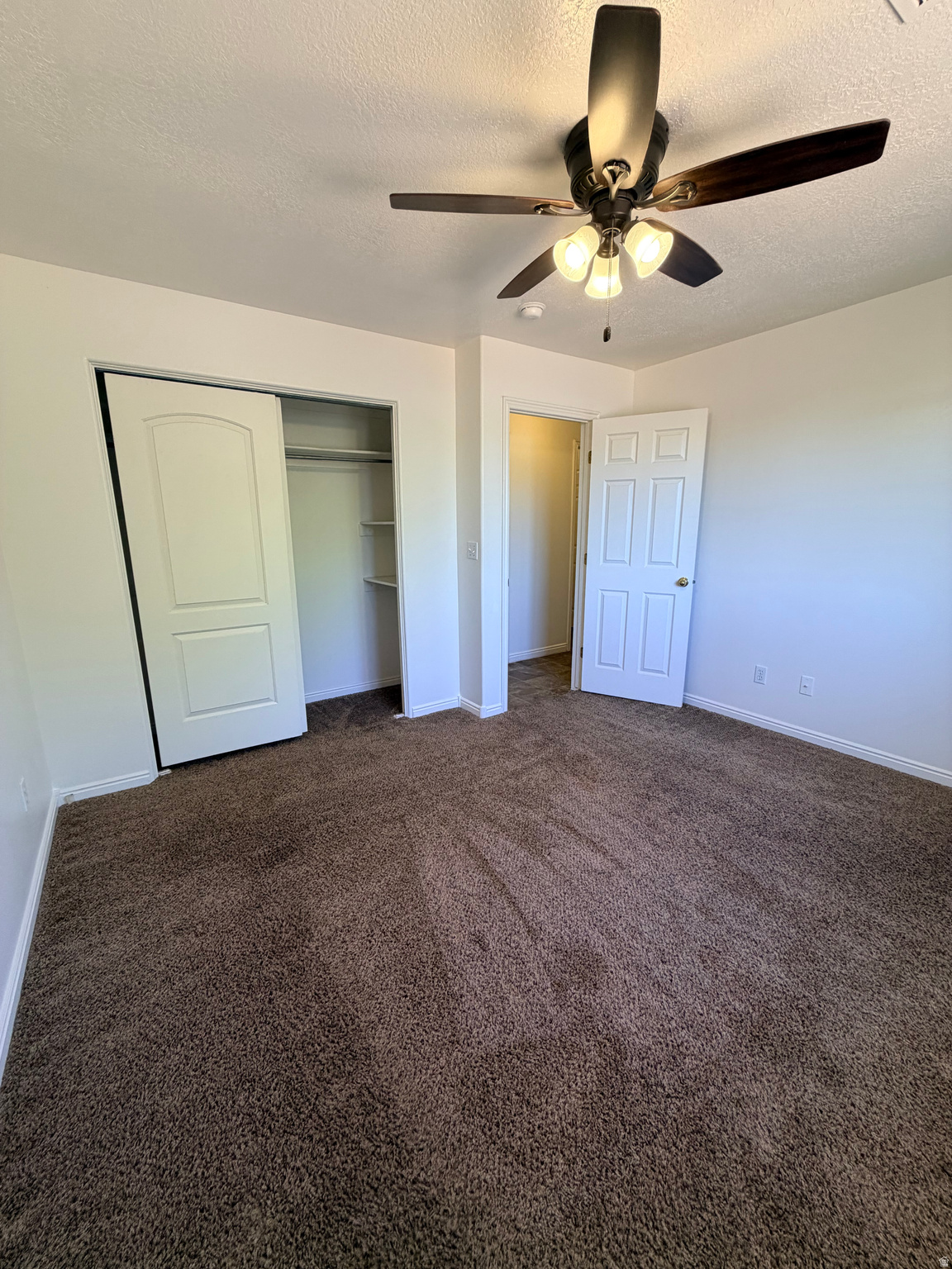 COUNTRY PLACE - Residential