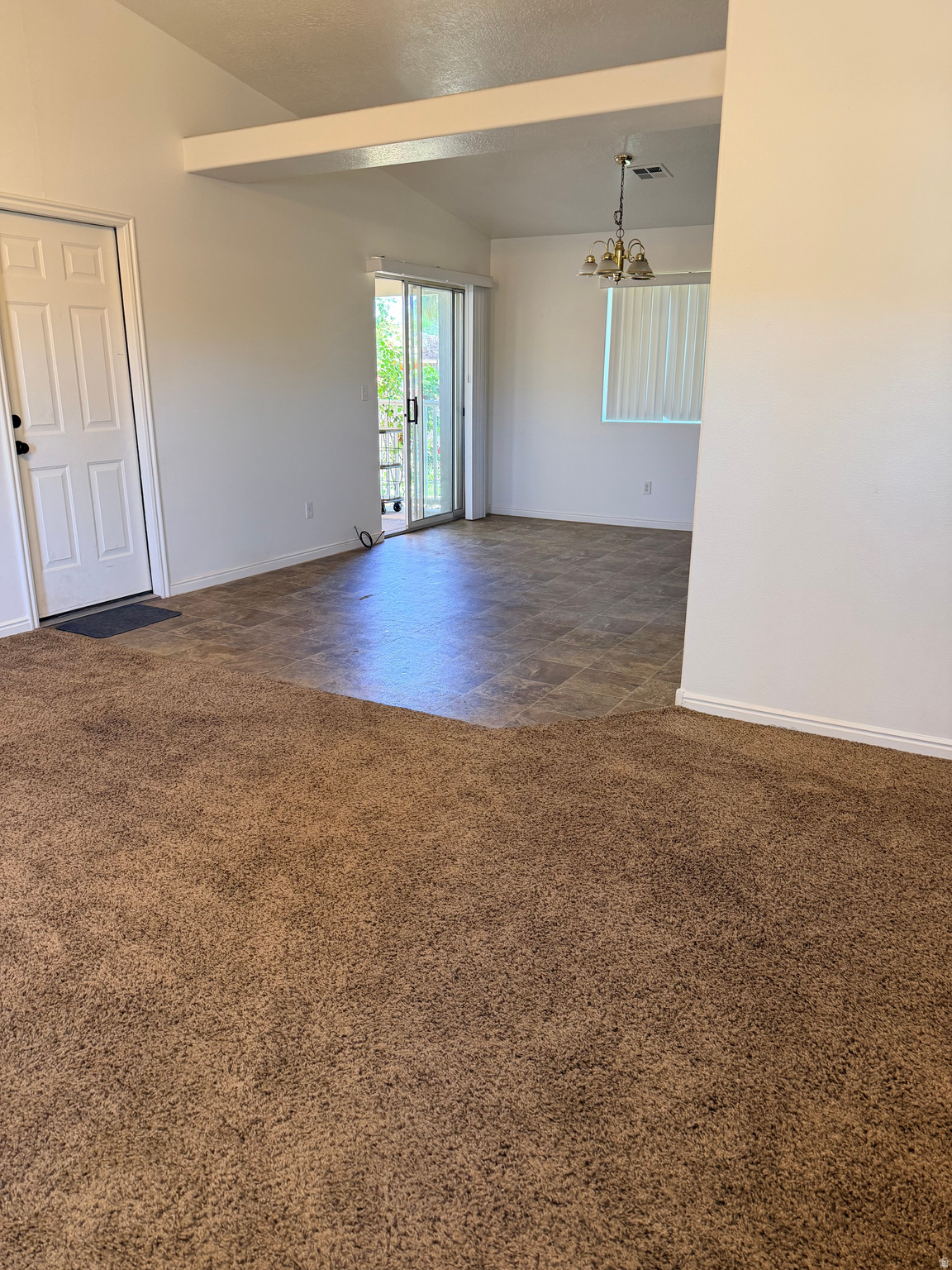 COUNTRY PLACE - Residential