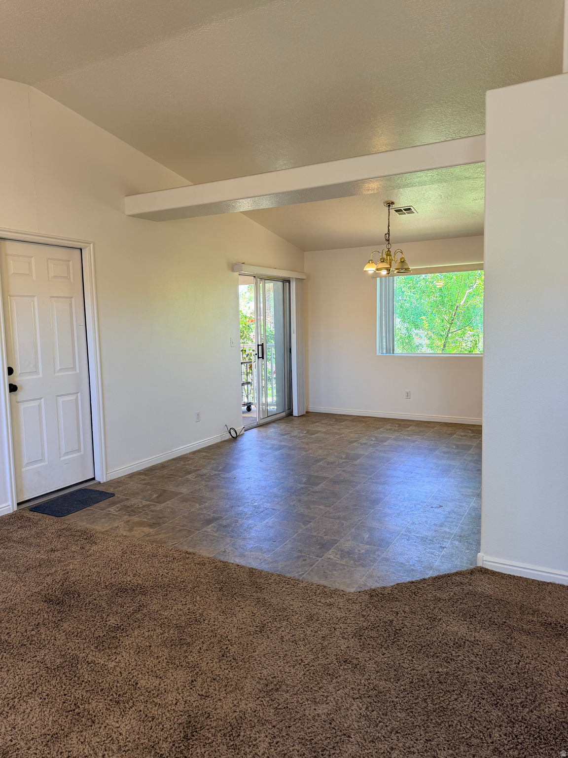 COUNTRY PLACE - Residential