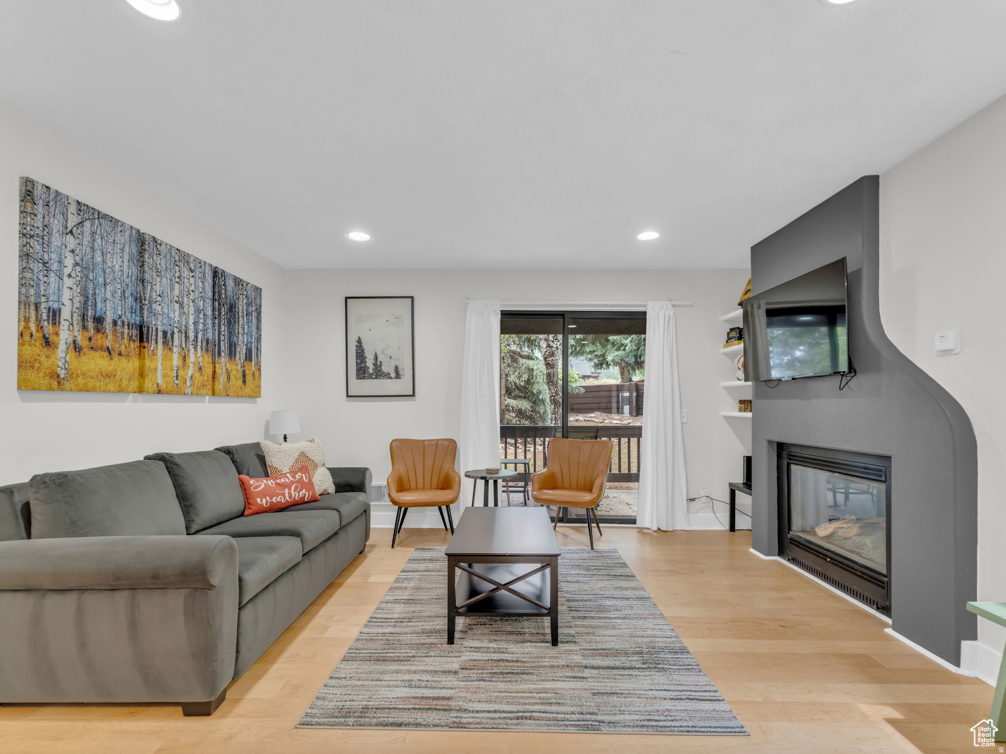 RED PINE - Residential