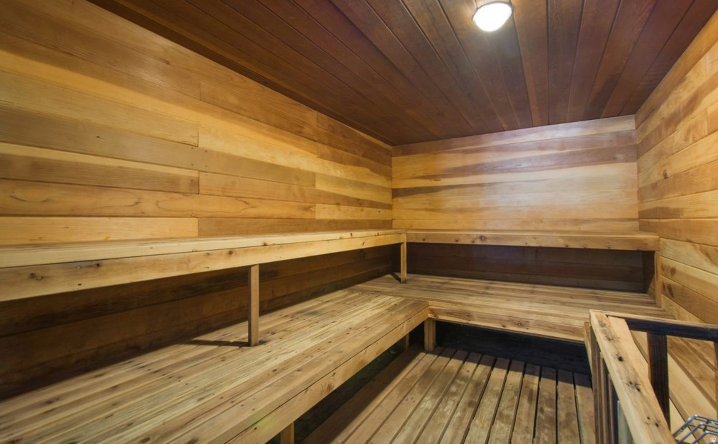 RED PINE - Residential