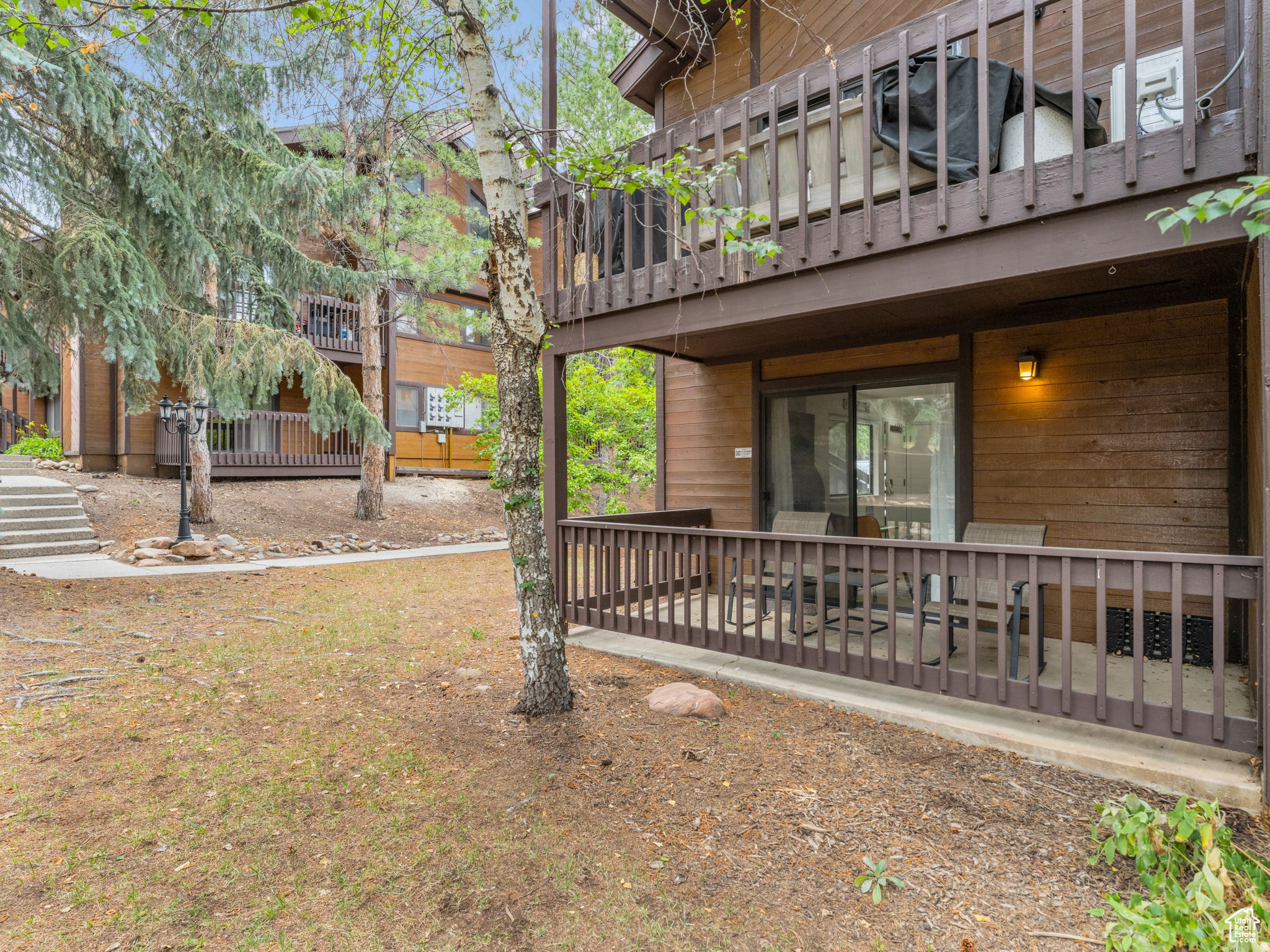 RED PINE - Residential