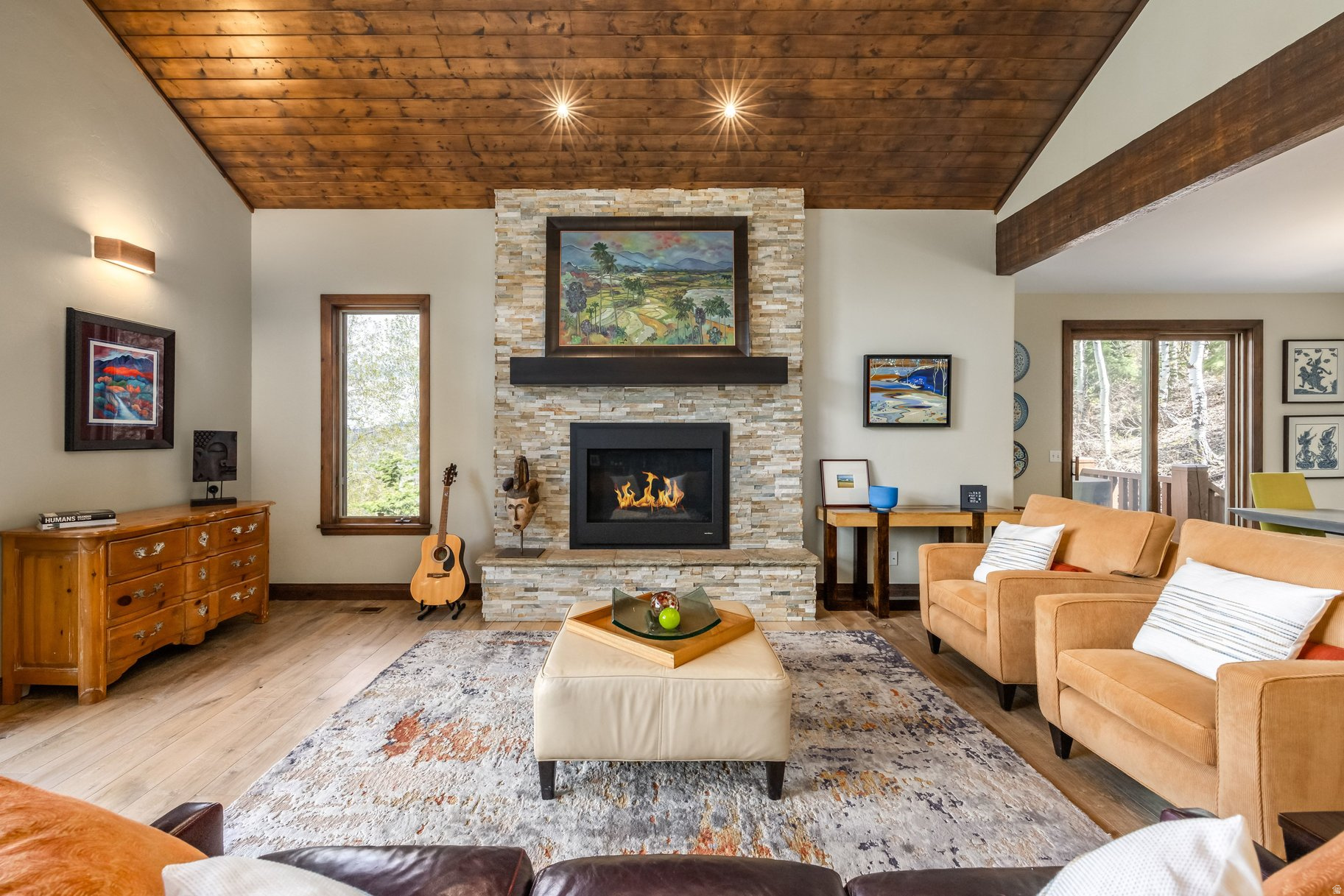 PINEBROOK - Residential