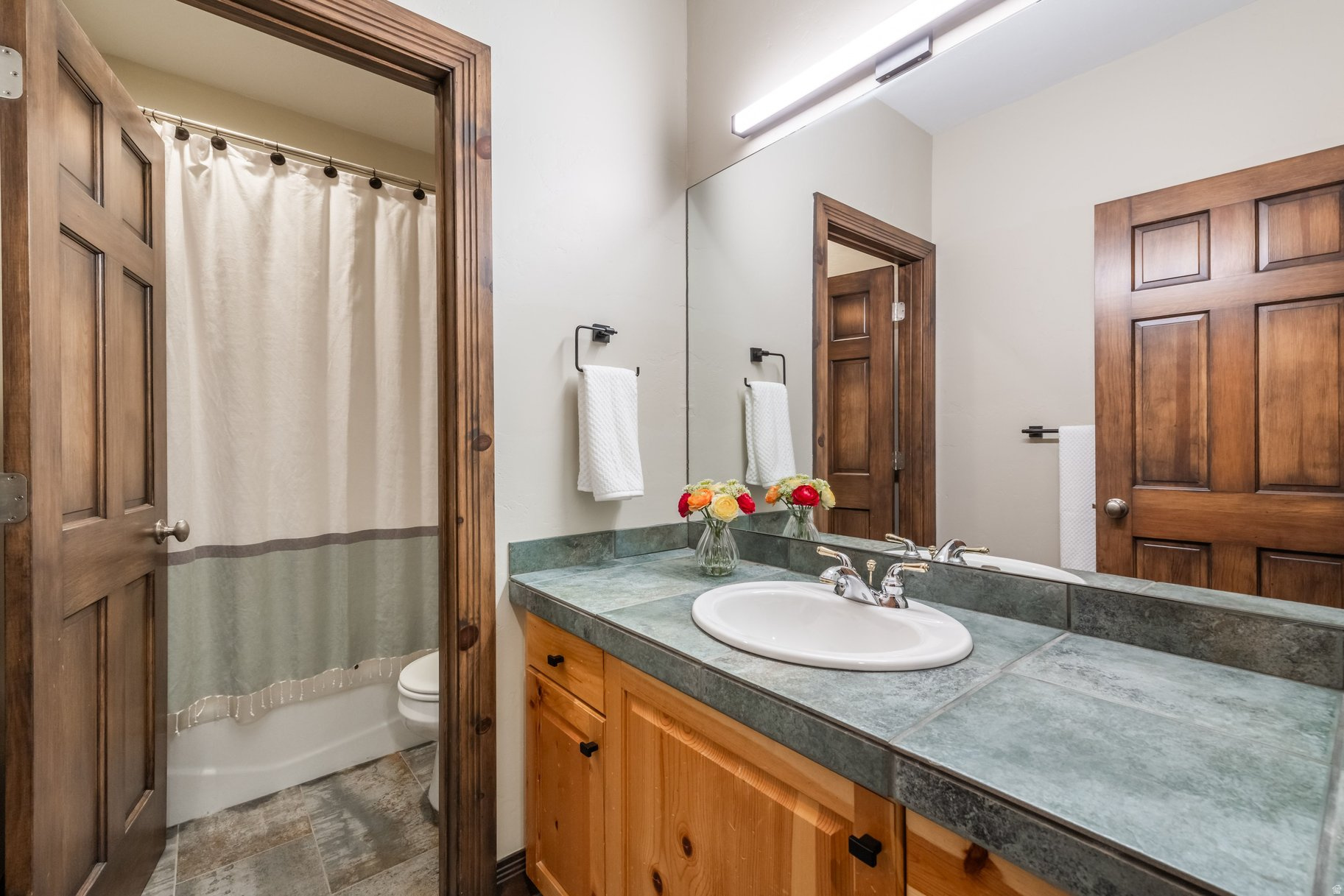 PINEBROOK - Residential