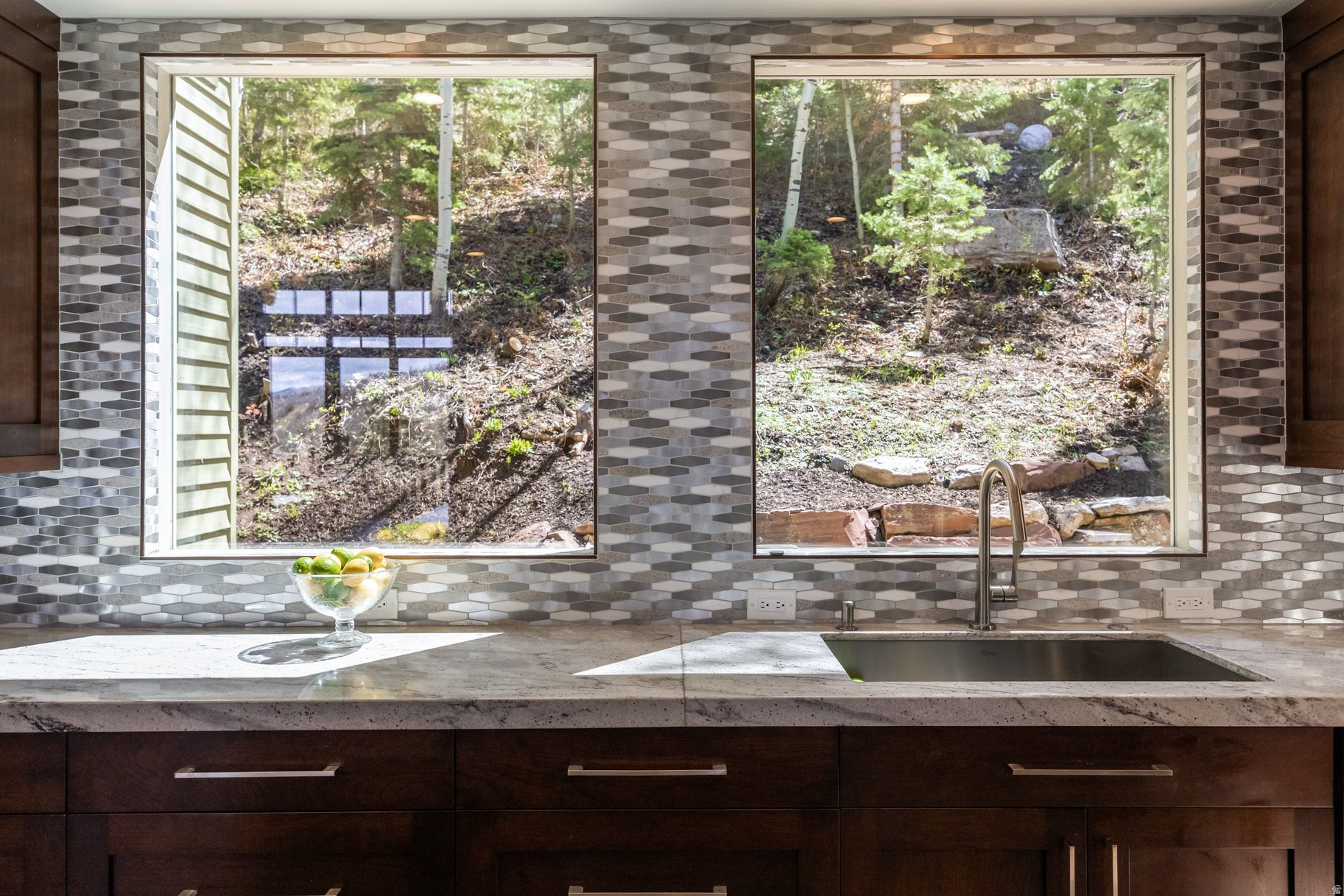 PINEBROOK - Residential