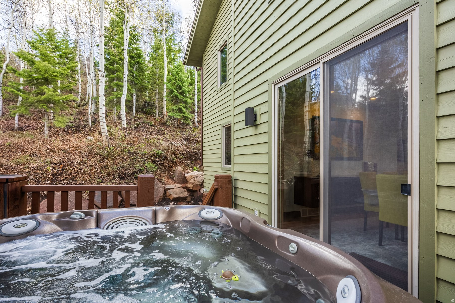 PINEBROOK - Residential