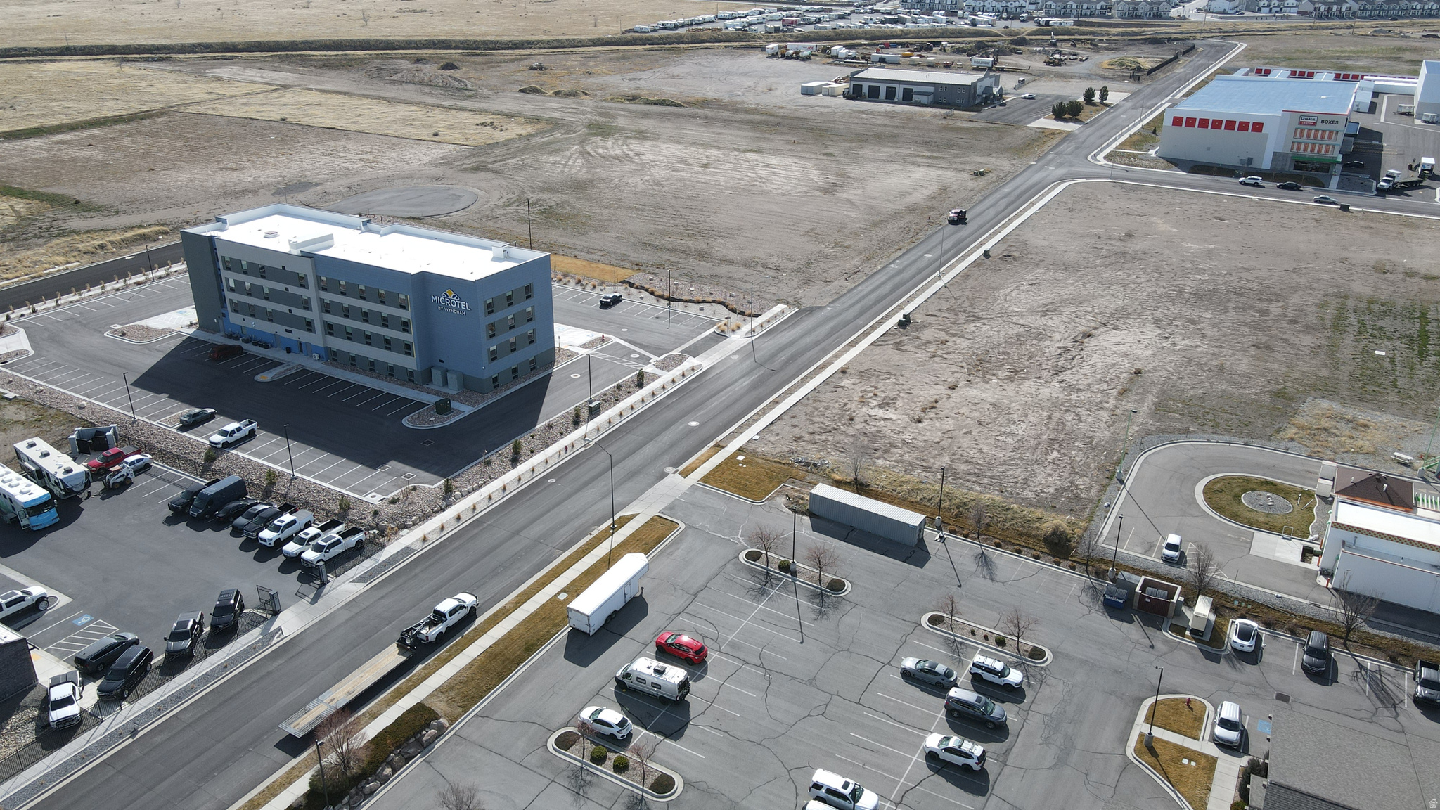 400 E COMMERCIAL SUBDIVISION - Land