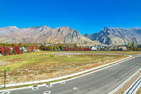 Tiny photo for 5046 W JONATHON RD #10, Highland, UT 84003 (MLS # 2133727)