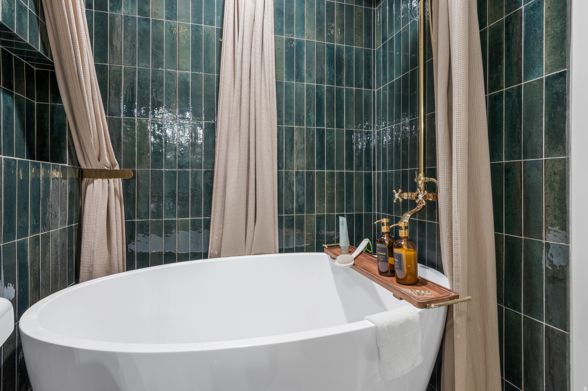 SILVER SAGE - Residential