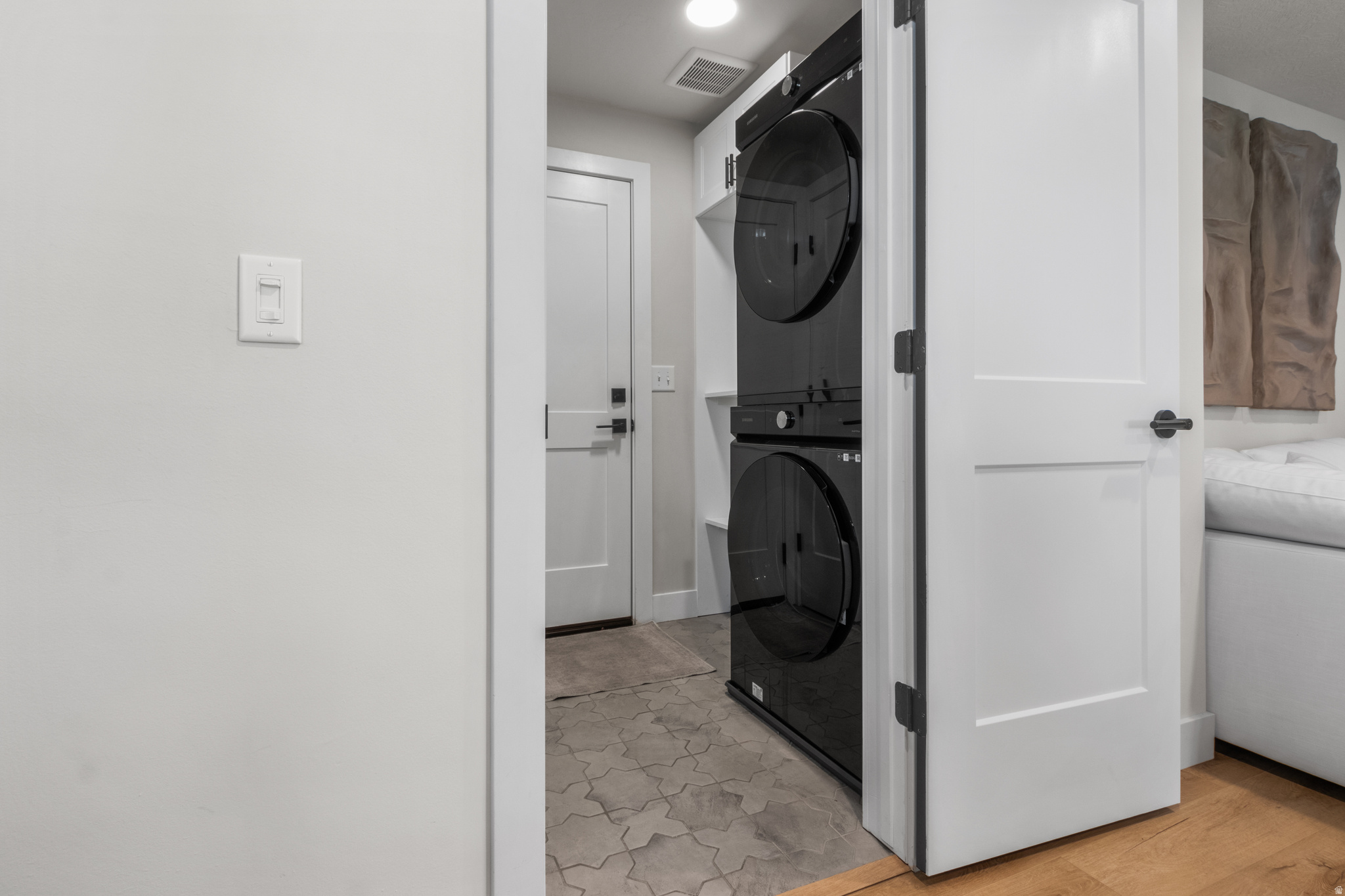 SILVER SAGE - Residential