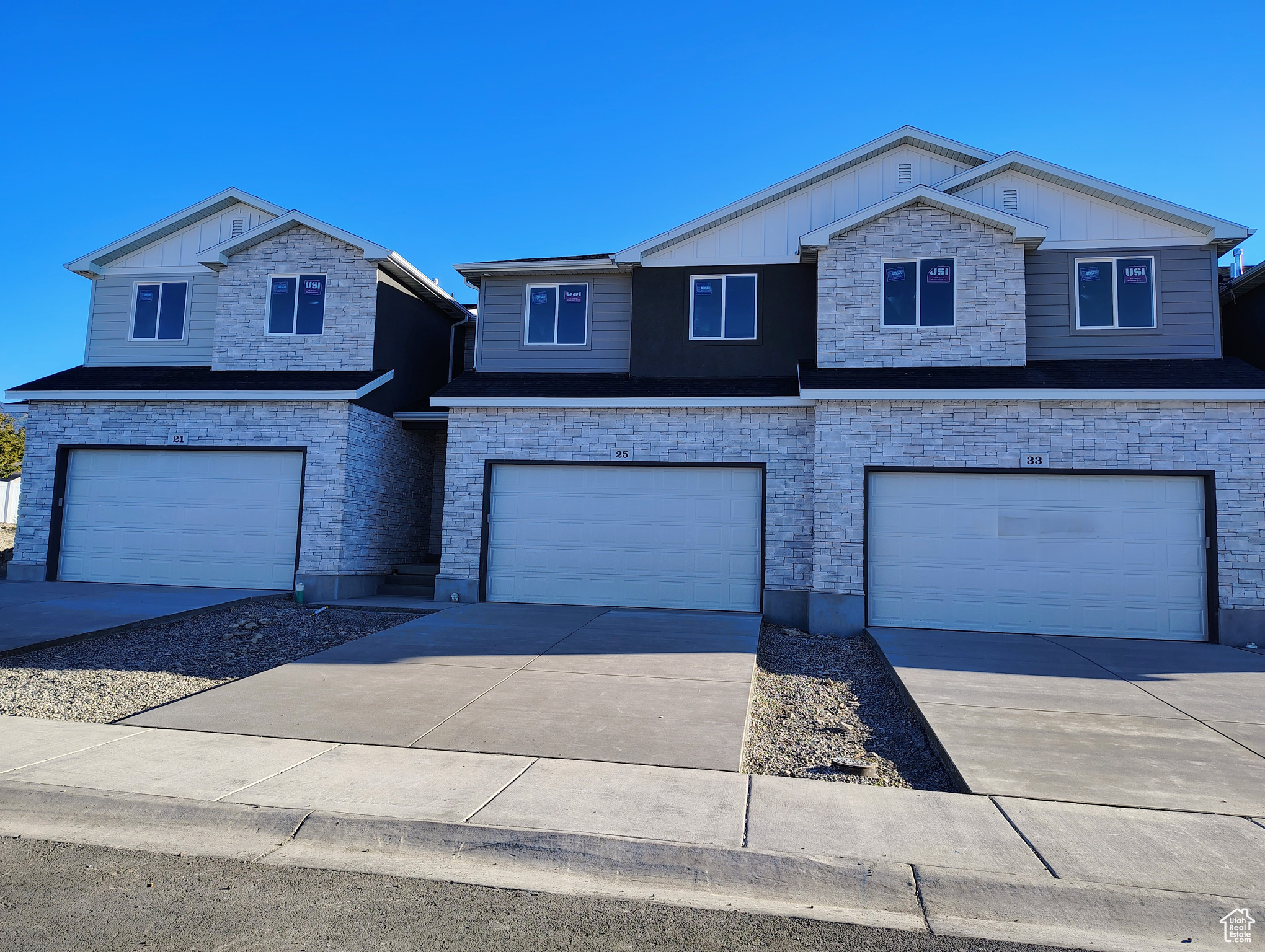 2033 N Loxley Dr, Tooele, Utah image 1