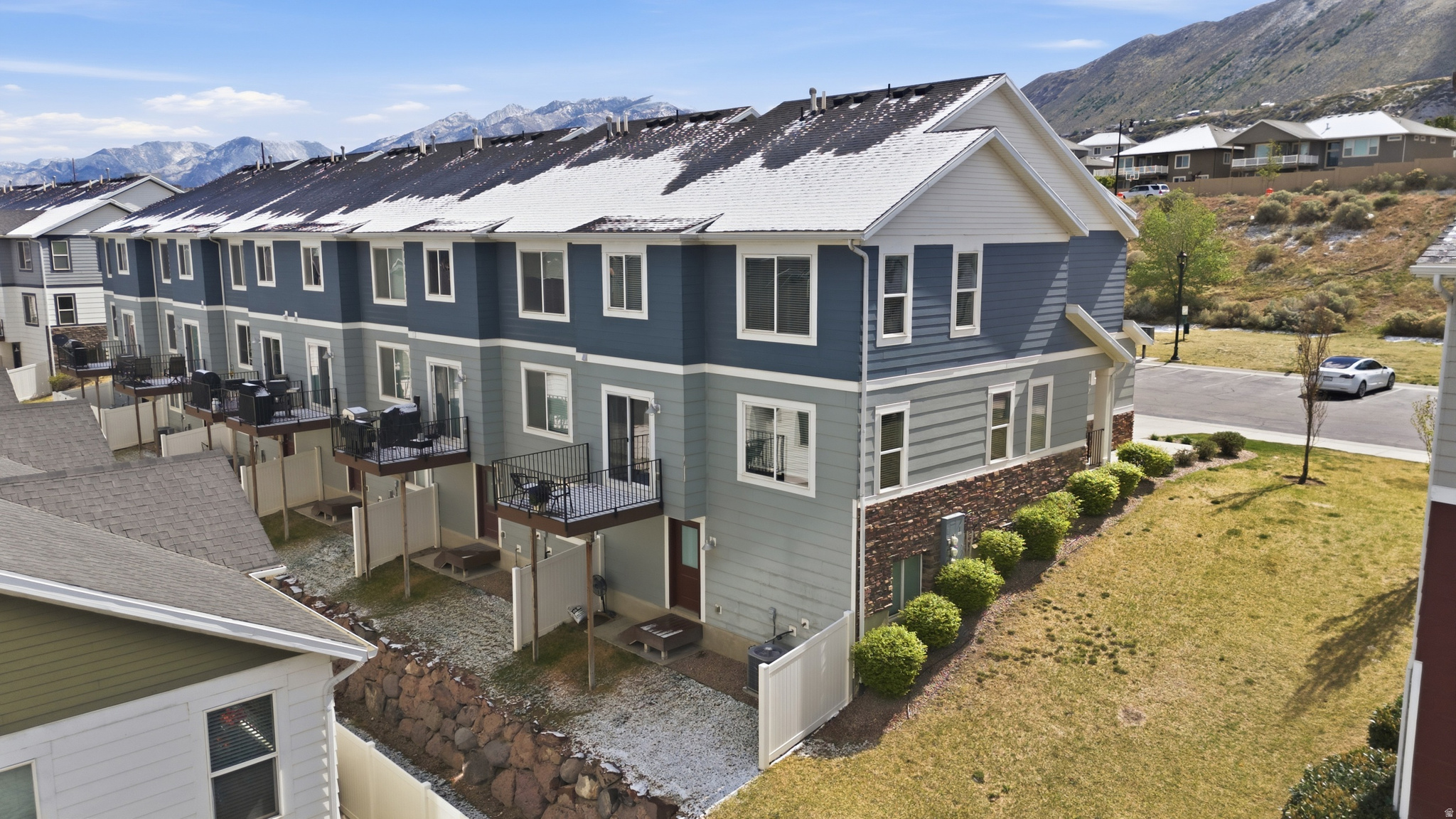 INDEPENDENCE - Residential