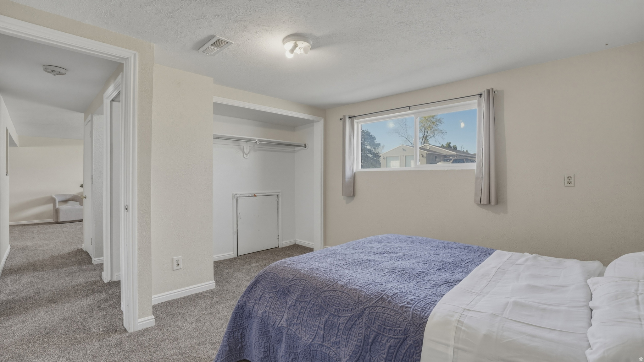 WHITE CITY - Residential