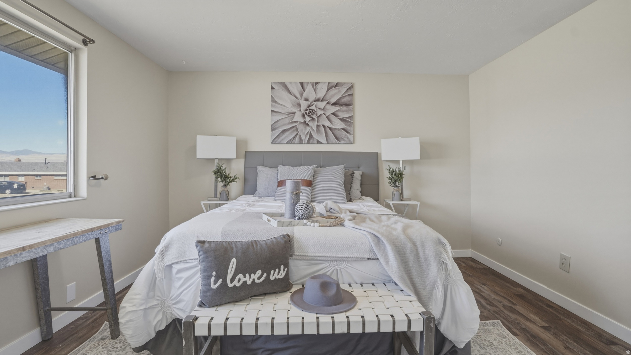 WHITE CITY - Residential