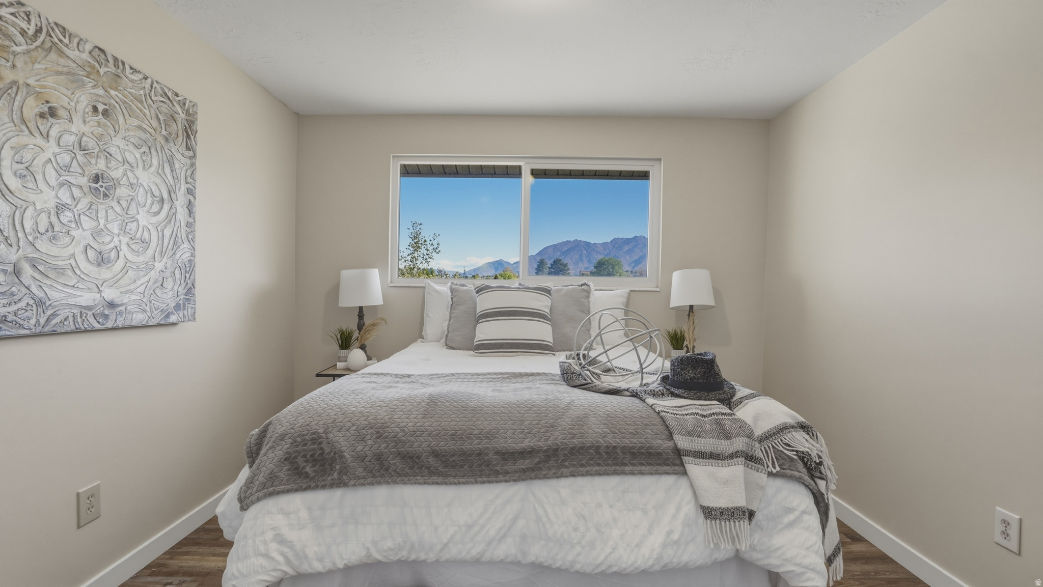 WHITE CITY - Residential