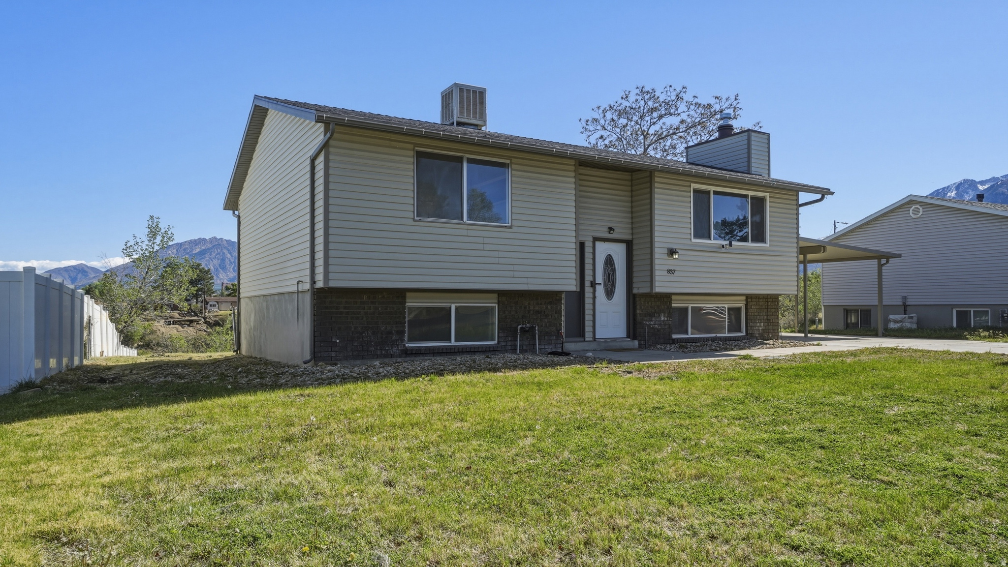 WHITE CITY - Residential