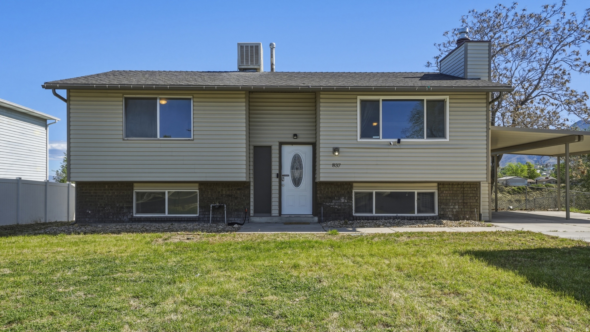 WHITE CITY - Residential