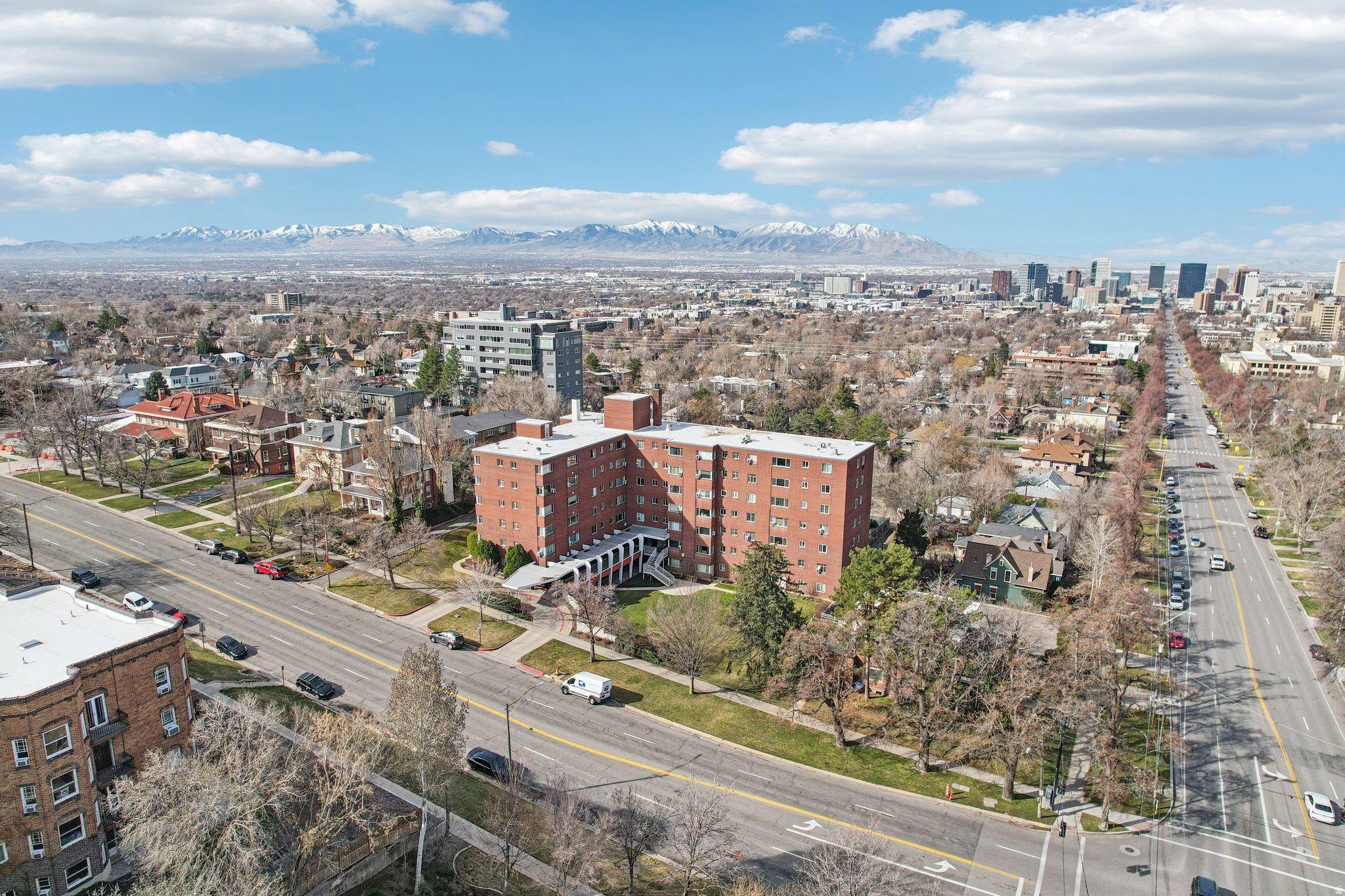 UNIVERSITY HEIGHTS - Residential