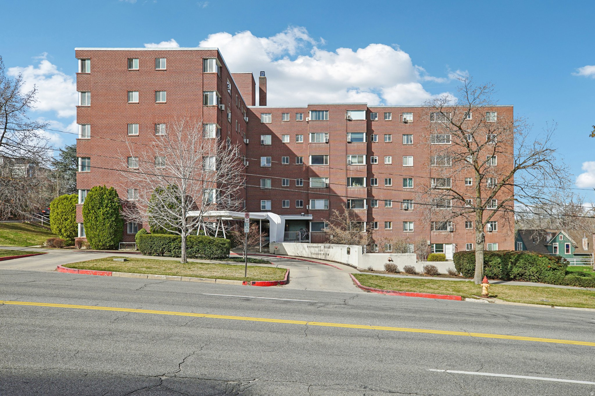 UNIVERSITY HEIGHTS - Residential