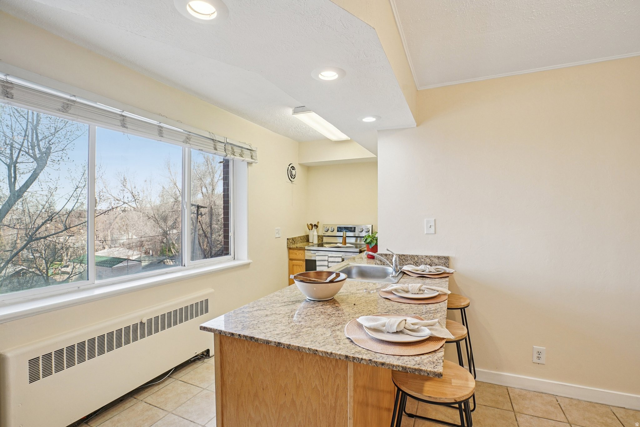 UNIVERSITY HEIGHTS - Residential