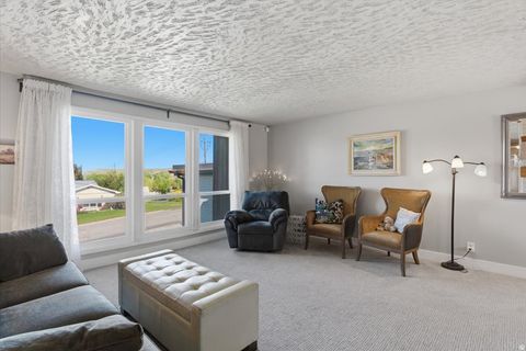 Tiny photo for 4250 N 350 W, Pleasant View, UT 84414 (MLS # 2155589)
