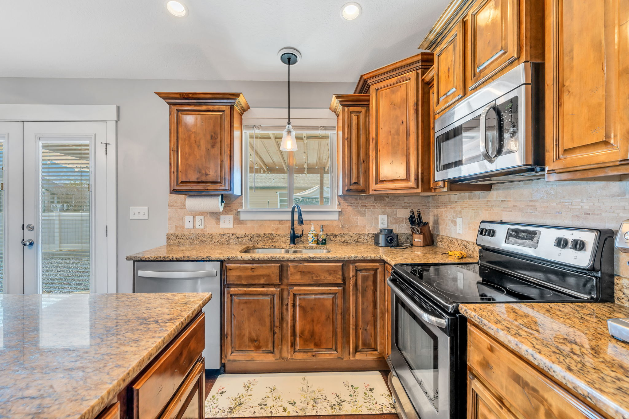 PIONEER PHASE VIII - Residential